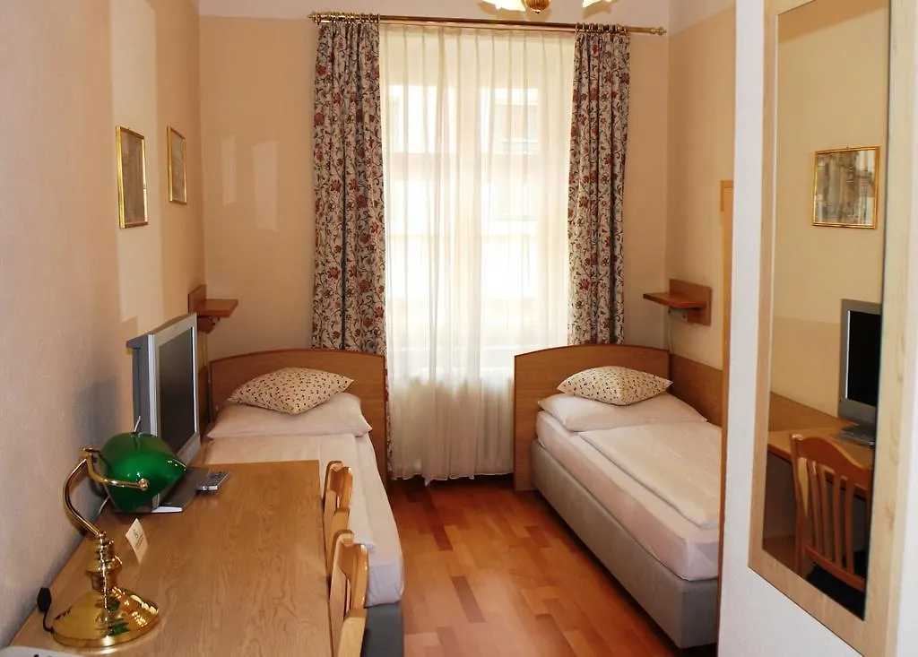 Hotel Graf Stadion Vienna