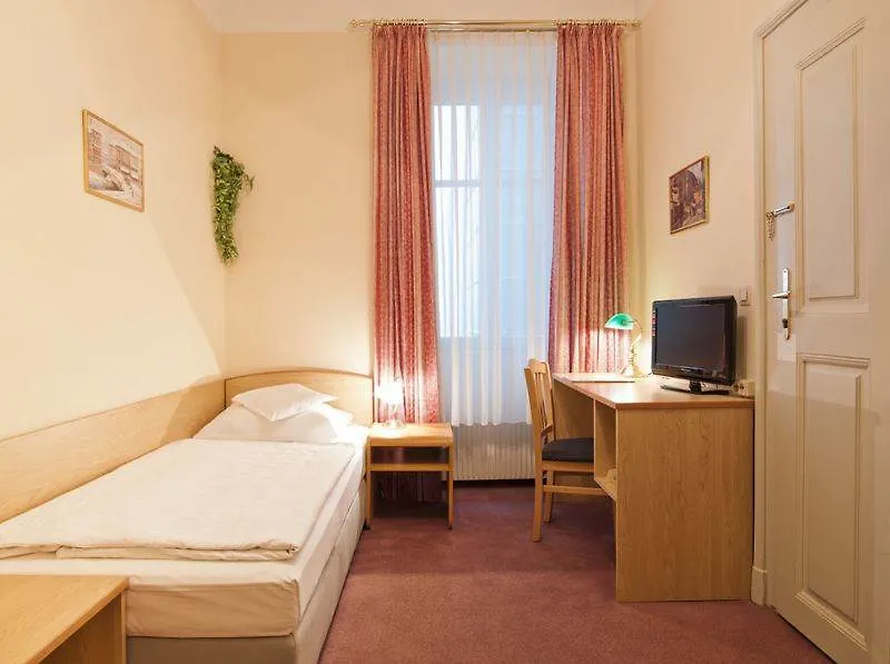 Hotel Graf Stadion Vienna