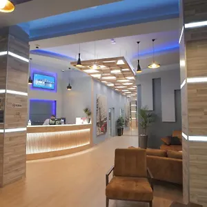 Granda Otel Tiran