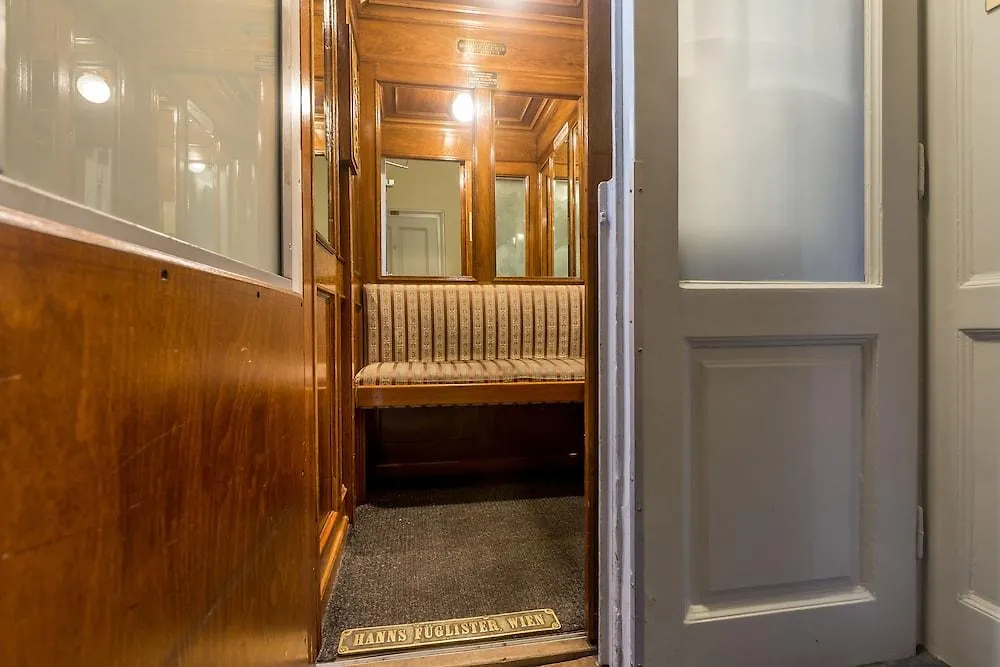Hotel Graf Stadion Vienne 3*,  Autriche
