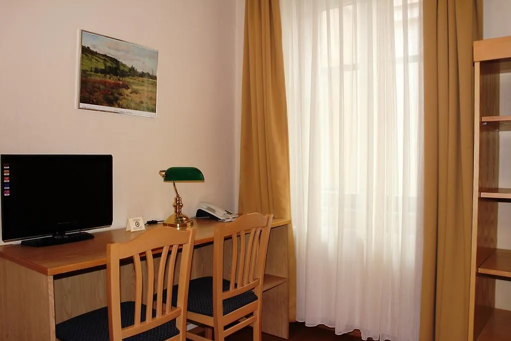 ***  Hotel Graf Stadion Vienna Austria