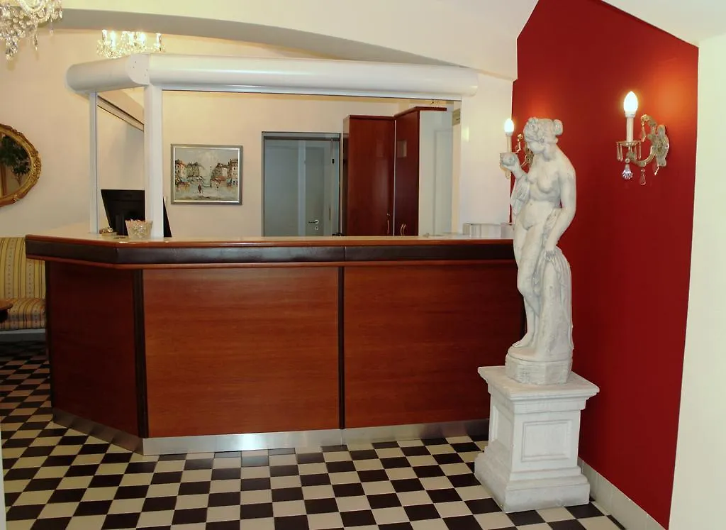 Hotel Graf Stadion Vienna
