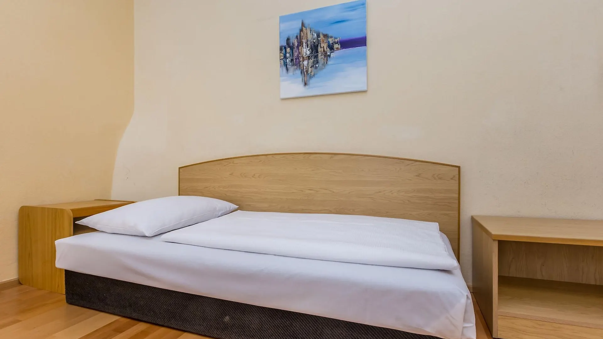 Hotel Graf Stadion Vienna