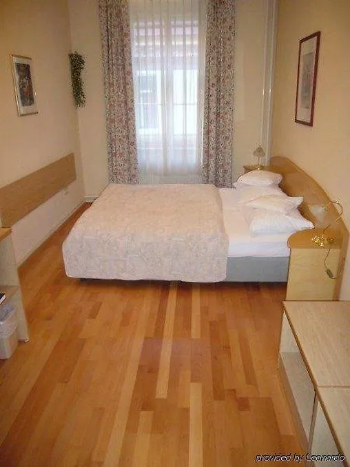 Hotel Graf Stadion Vienna 3*,  Austria