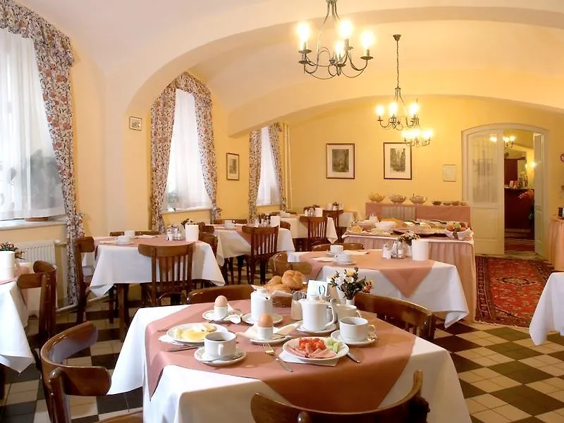 Hotel Graf Stadion Vienna